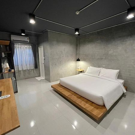 Loft Space Hotel ラノーン エクステリア 写真