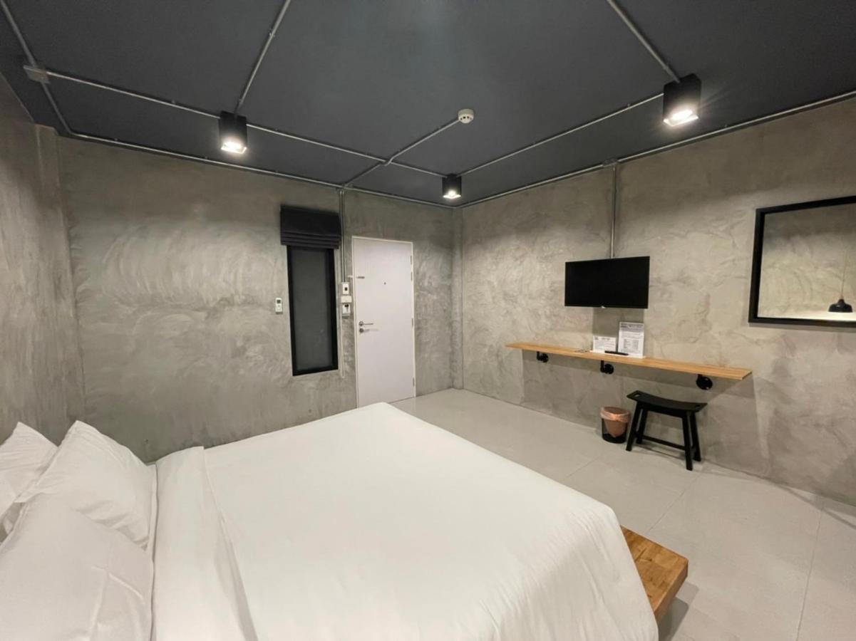 Loft Space Hotel ラノーン エクステリア 写真