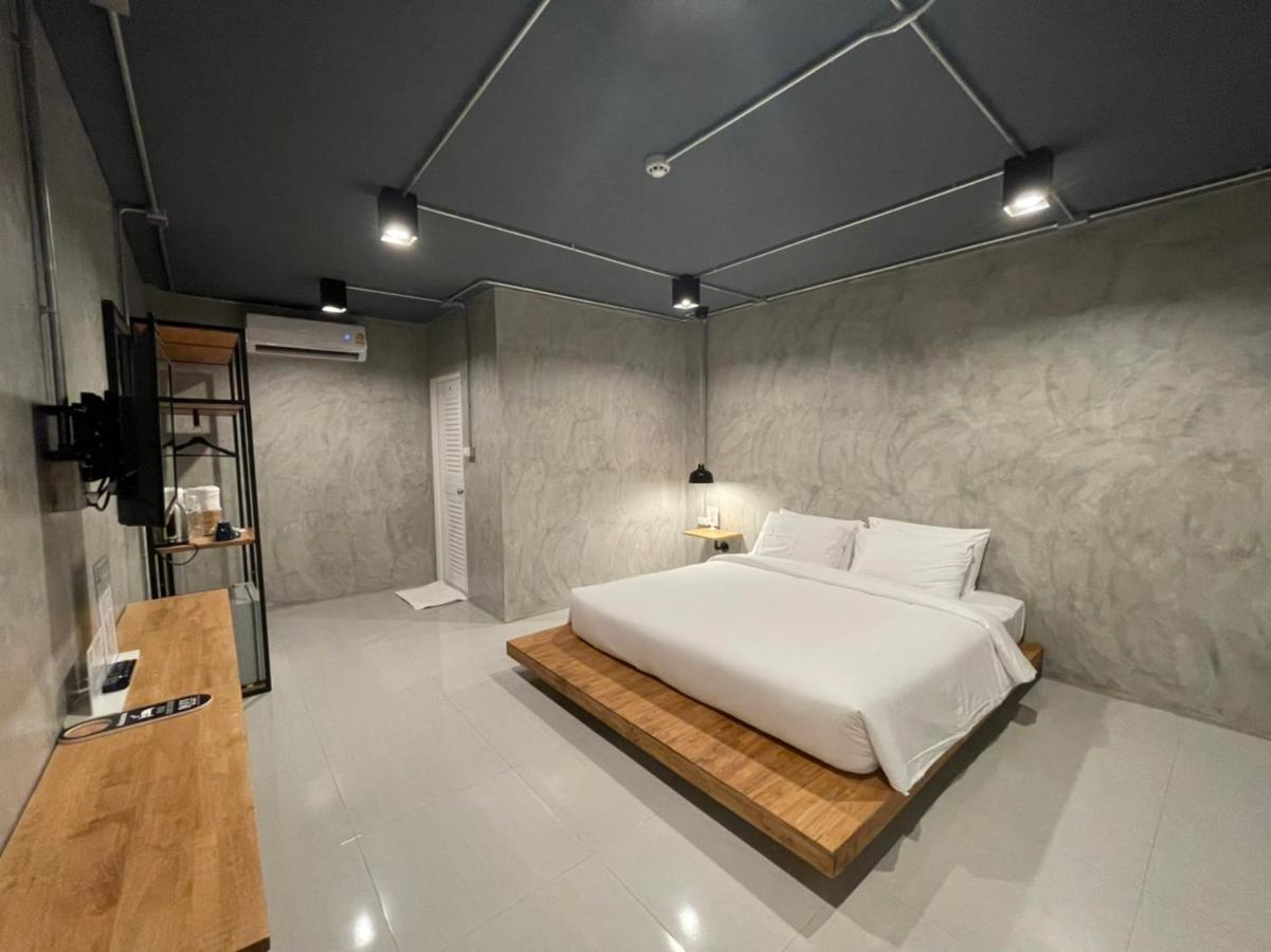 Loft Space Hotel ラノーン エクステリア 写真